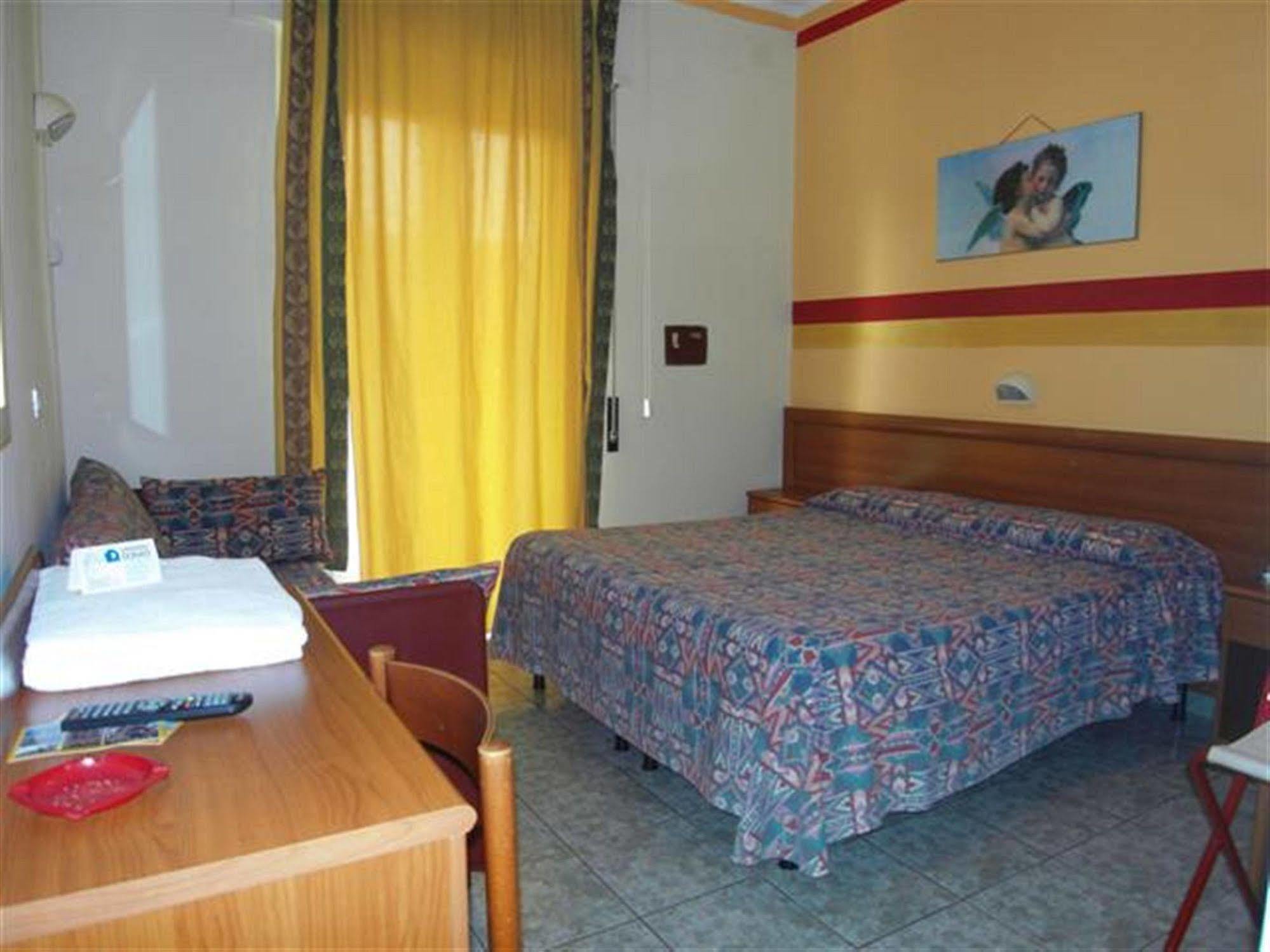Hotel Dolly Viareggio Eksteriør billede