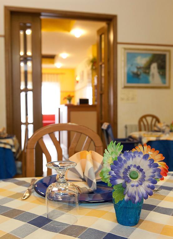 Hotel Dolly Viareggio Eksteriør billede