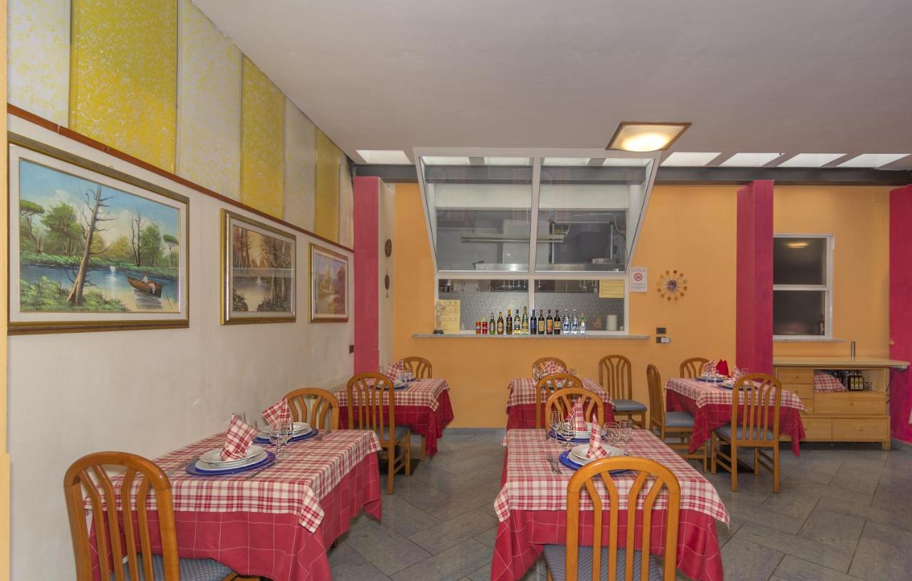 Hotel Dolly Viareggio Eksteriør billede